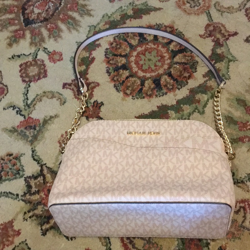 Michael Kors Pink Purse. Excellent